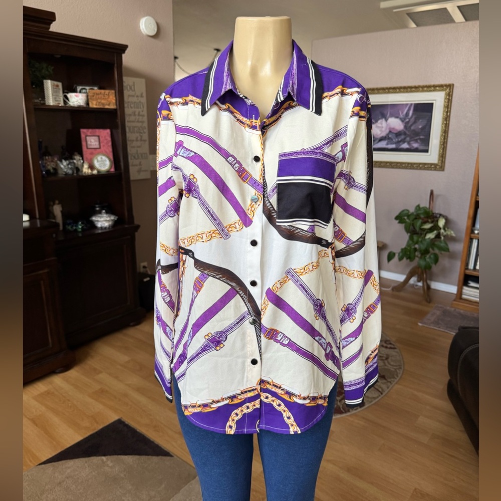 Everlynn Apparel purple & gold long sleeve blouse-size L